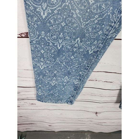 Simple Society Super High Rise Straight Leg Paisley Pattern Jeans Junior's 7 - Picture 7 of 12